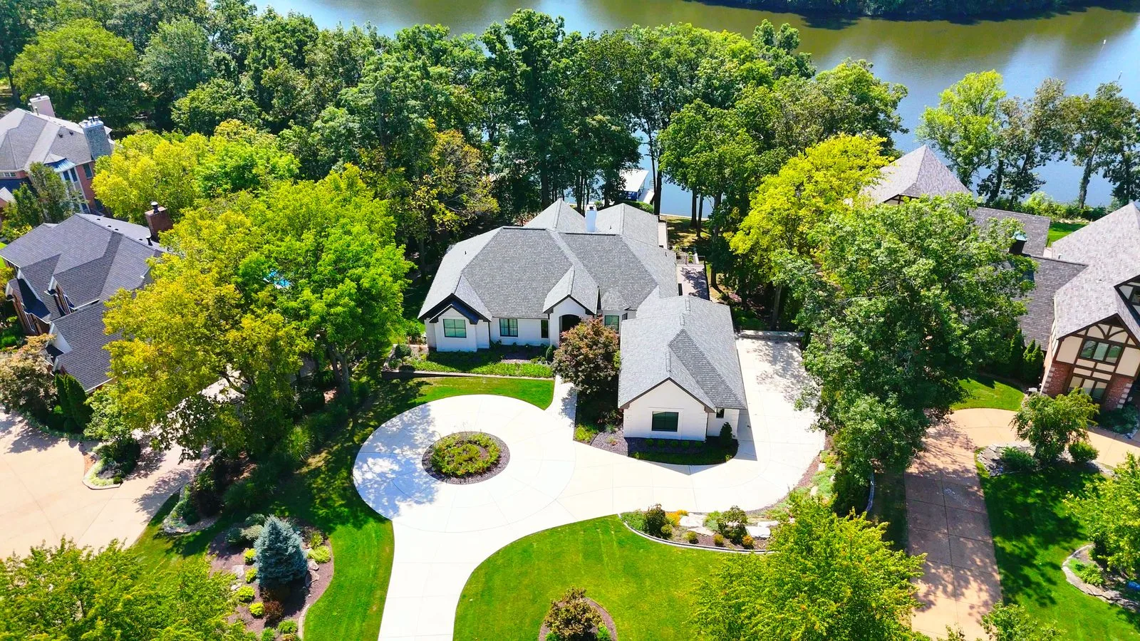 A waterfront home in the Easternshore Estates neighborhood of Lake St. Louis, MO