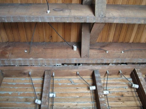 Knob and tube wiring