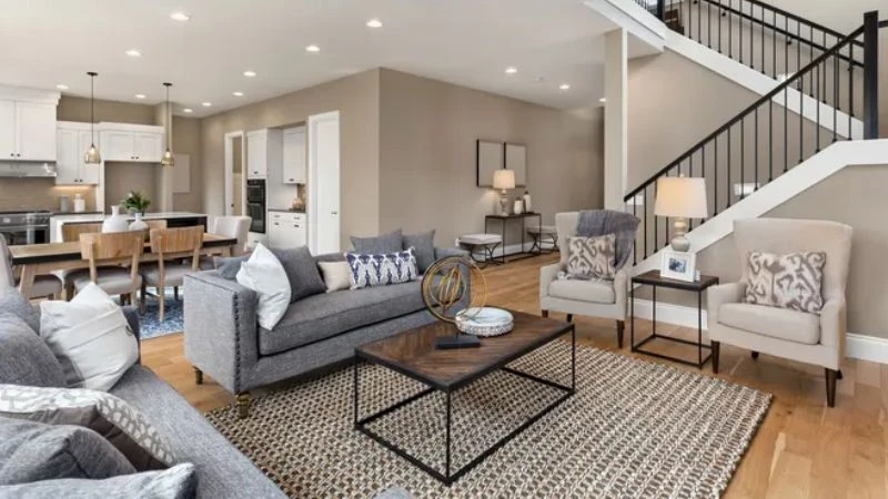 A well-staged house free from clutter can make a huge difference