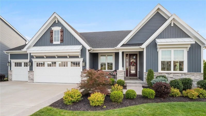 Former display home in Sandfort Farms