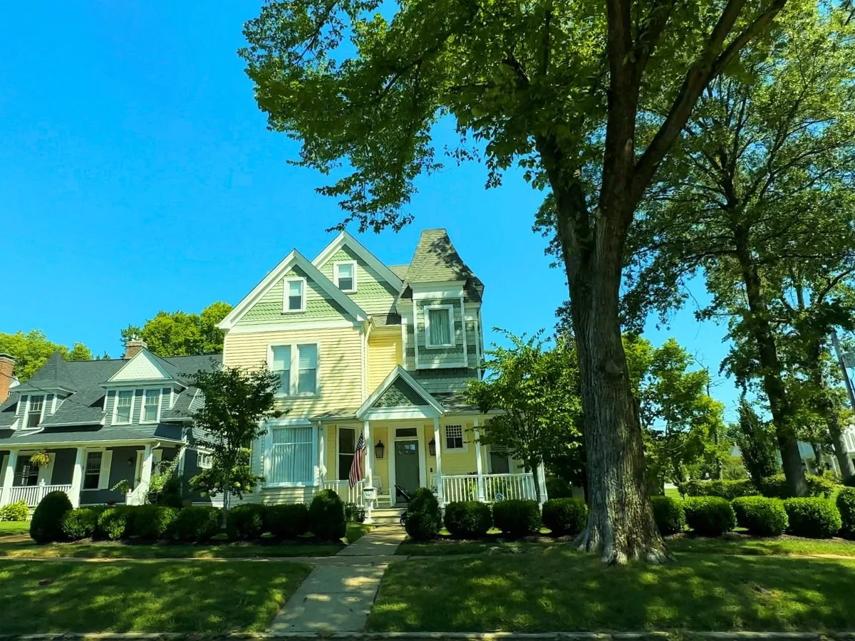 Historic victorian home in Kirkwood, MO