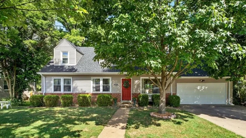 Home in South Kirkwood