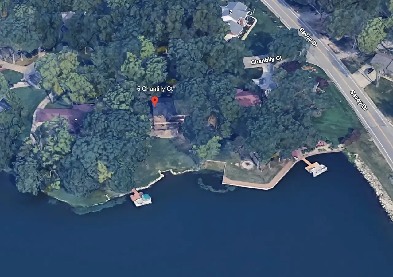 5 Chantilly Ct, a Lake St. Louis waterfront home sold by Gateway Realty Group