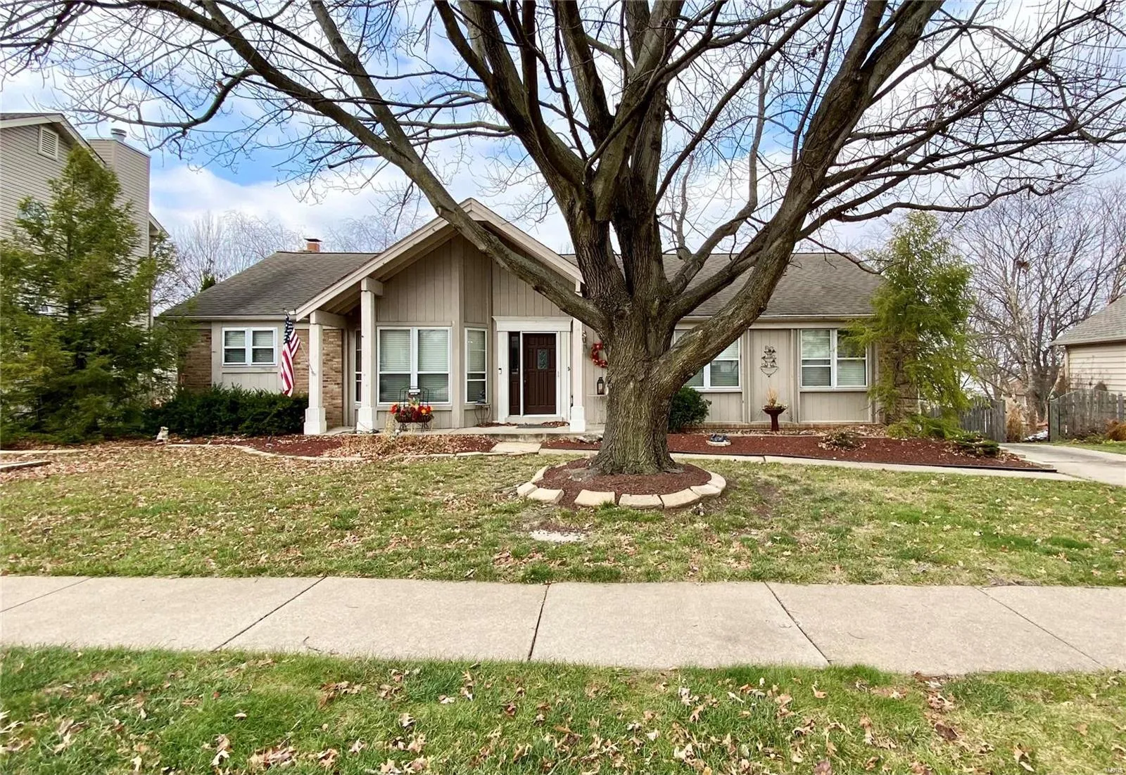 5870 Wellington Farm in St Charles, sold by Gateway Realty Group