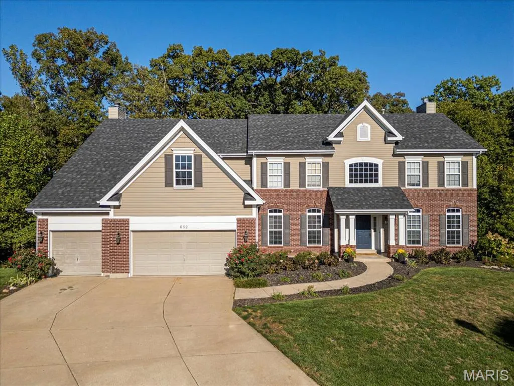 662 Knollshire Way in O'Fallon, sold by Gateway Realty Group