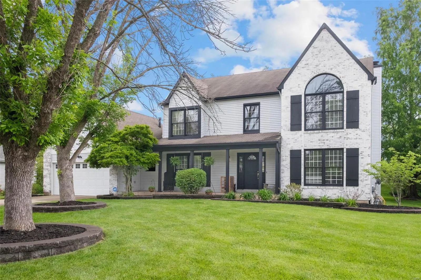 714 Scarlet Oak Drive, Lake St. Louis, sold by Gateway Realty Group