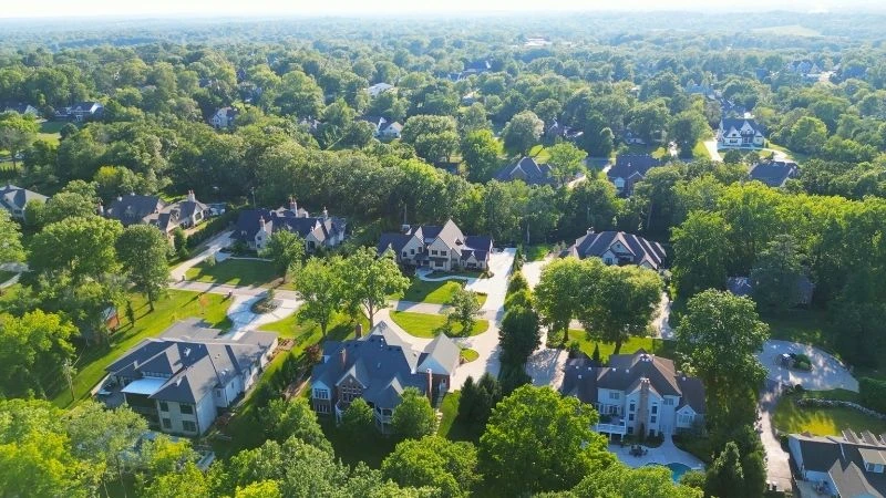 Beautiful neighborhood in Town and Country, Missouri