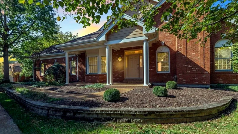 Carlyle Lake Villa