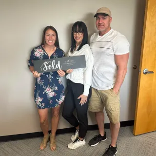 Dan & Lindsay, happy Gateway Realty Group clients