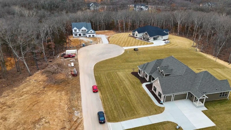 Del Creek Crossing: The Pinnacle of Luxury
