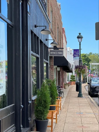 Walking around town, you can see the history, even in the commercial districts!