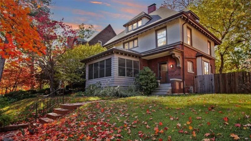 Home in the gated portion of Parkview Gardens, zip code 63130