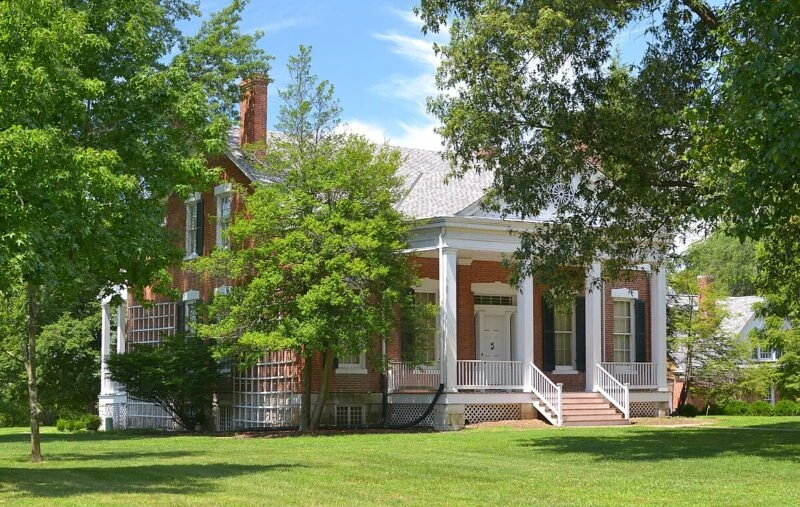 Jarville Queeny House in Queeny Park MO
