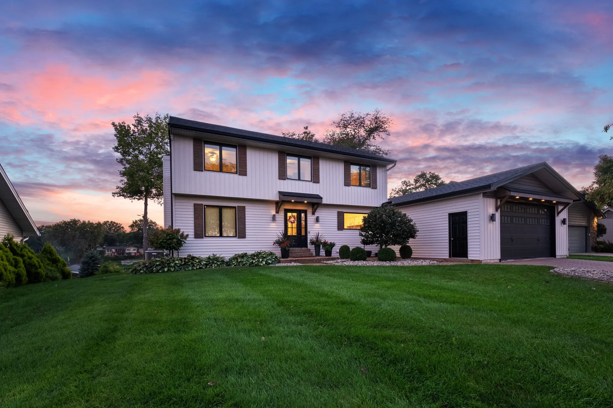 Home exterior in the St. Louis area at sunset