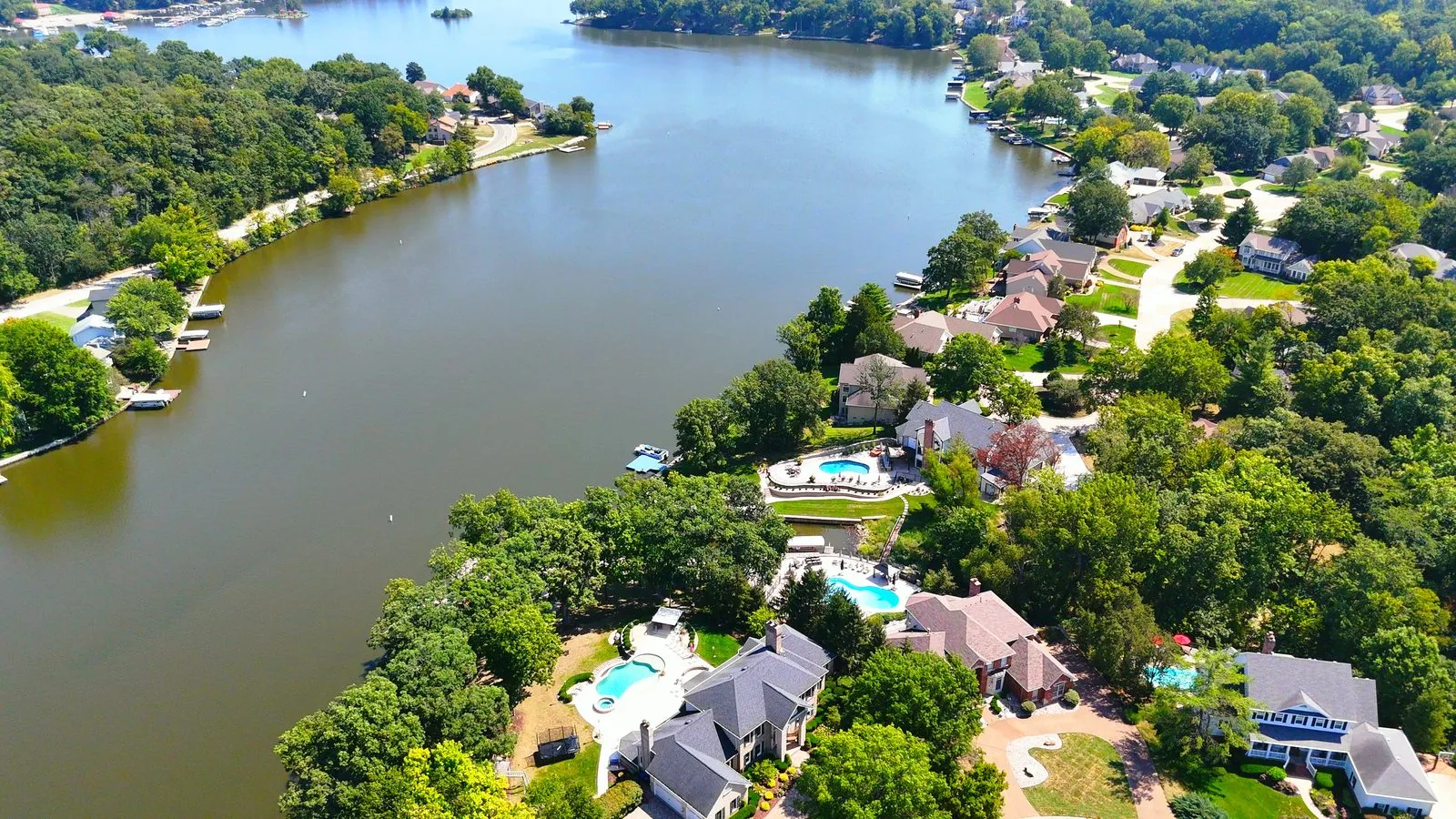 Moorings neighborhood in Lake St. Louis