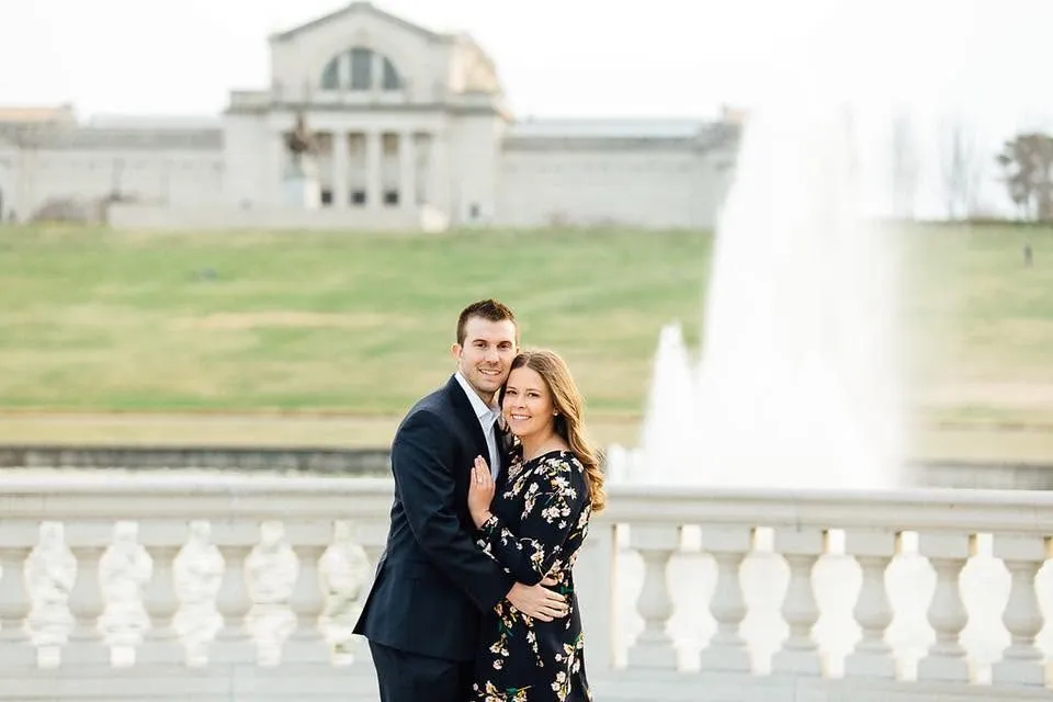 Madison Hayes and her fiancé by the Grand Basin in Forest Park, St. Louis, in 2018