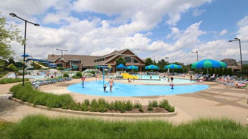 Outdoor swimming at The Lodge in Des Peres