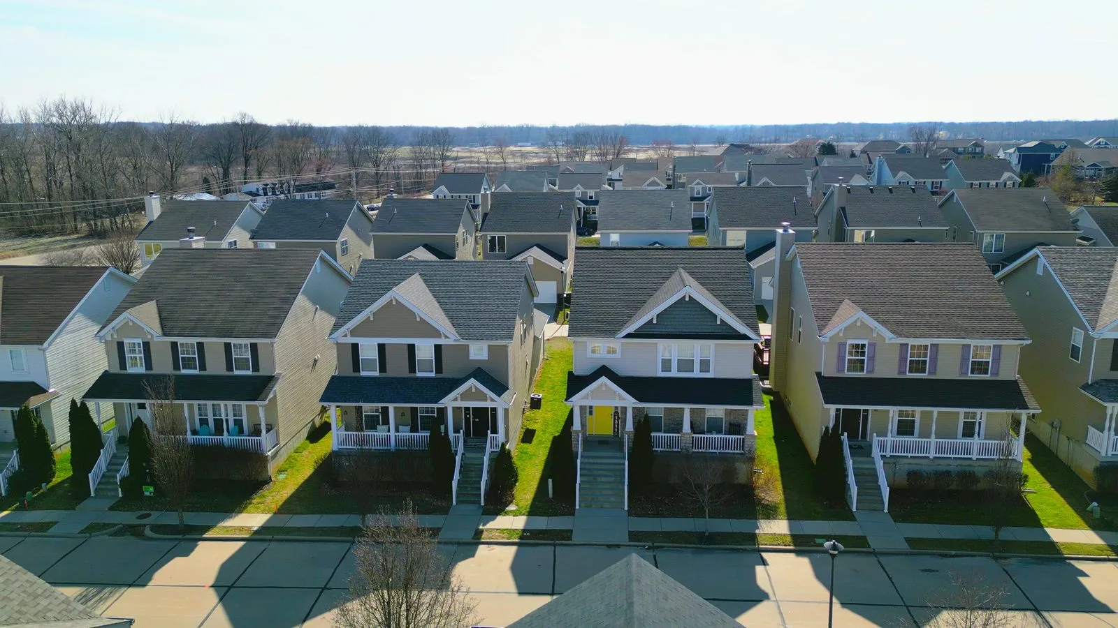 Single-family homes in the Colonial Green neighborhood of Cottleville, MO