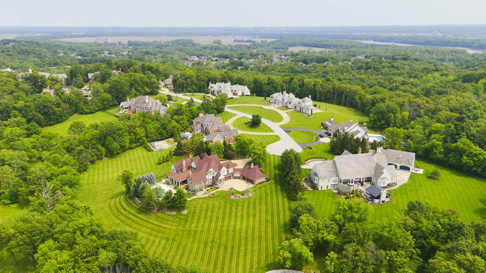 Upper Whitmoor Dr, Whitmoor Country Club