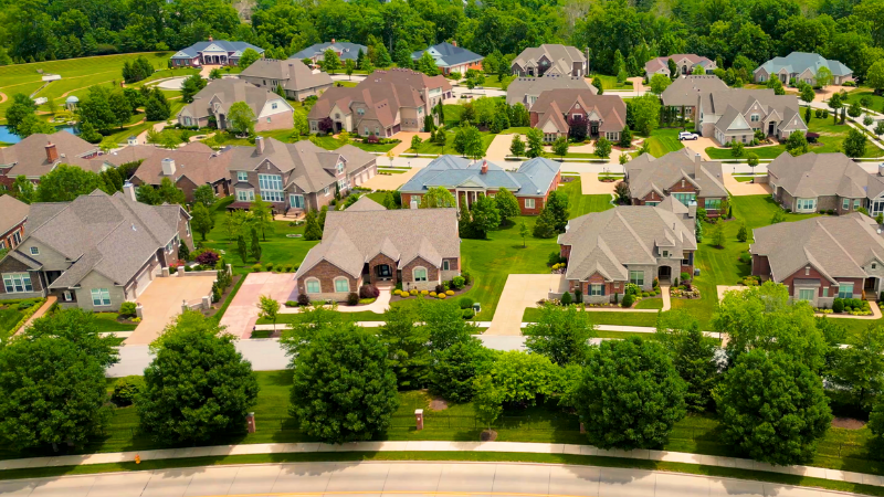 your Ultimate Guide to Living in Creve Coeur, MO