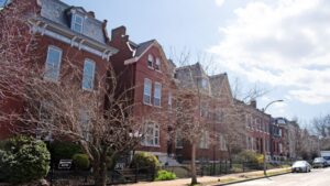 Exploring 8 Historic St. Louis Neighborhoods