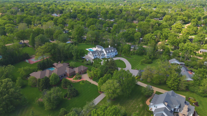 Homes in Des Peres Homes in Des Peres