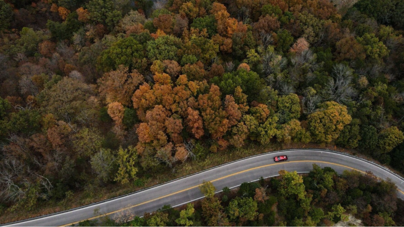 Route 94 during the fall. Photo by Liz Rymarev