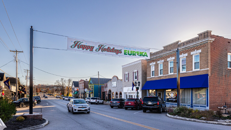 Old Towne Eureka during the holidays, source_ Homes.com